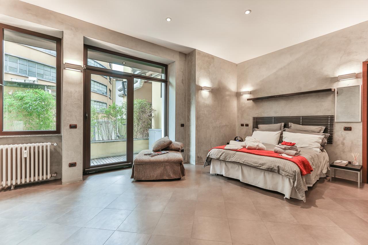 San Babila Suite Мілан Екстер'єр фото