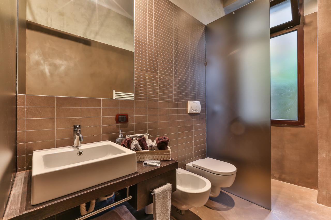 San Babila Suite Мілан Екстер'єр фото